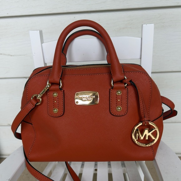 New Michael Kors Tangerine Satchel with Gold Accents - Picture 12 of 12
